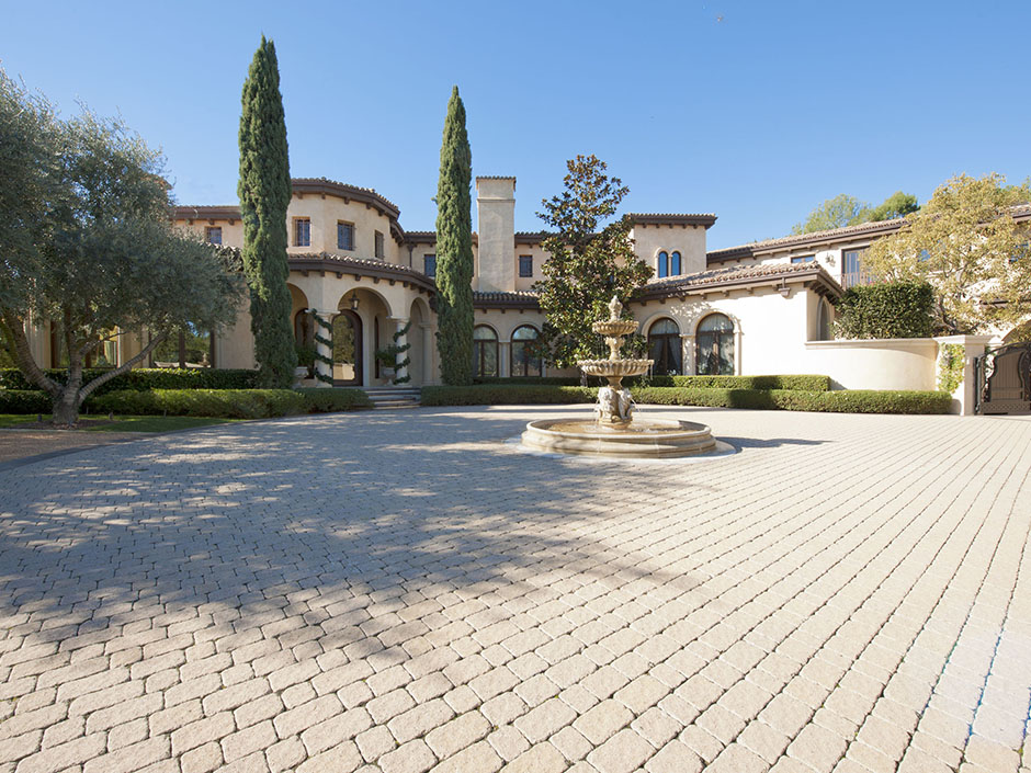 Baseball Legend Barry Bonds Just Sold His Beverly Hills Mansion For 22