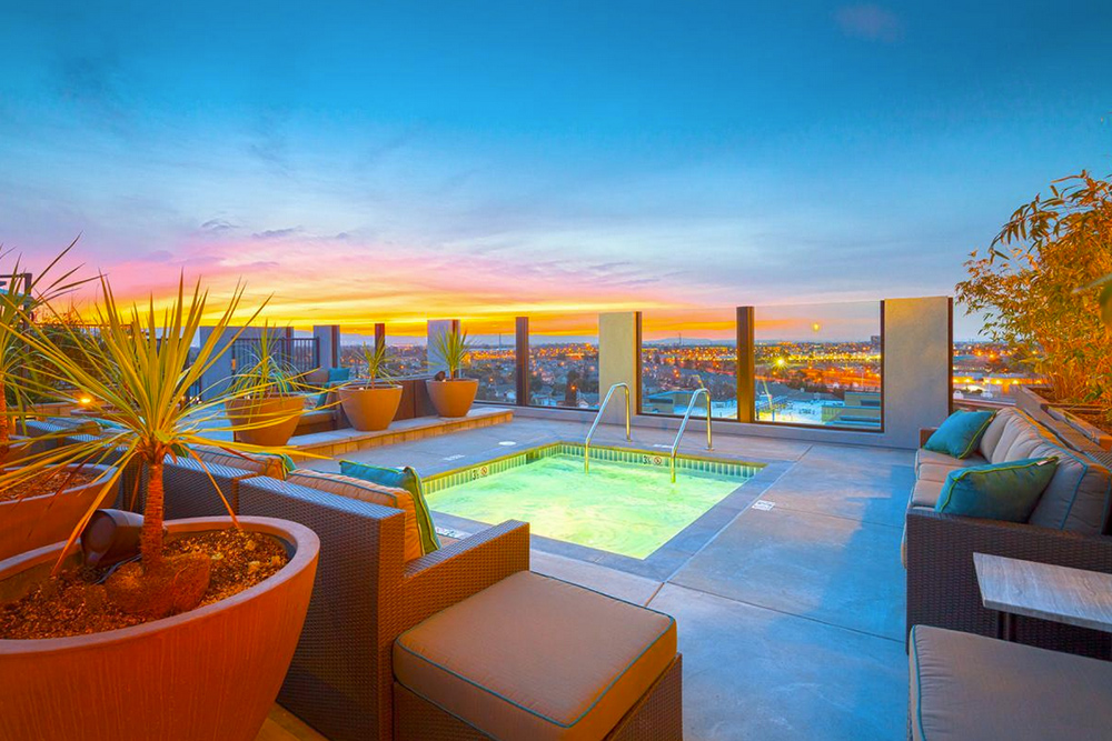 Rent an Apartment With a Rooftop Pool - Real Estate 101 - Trulia Blog