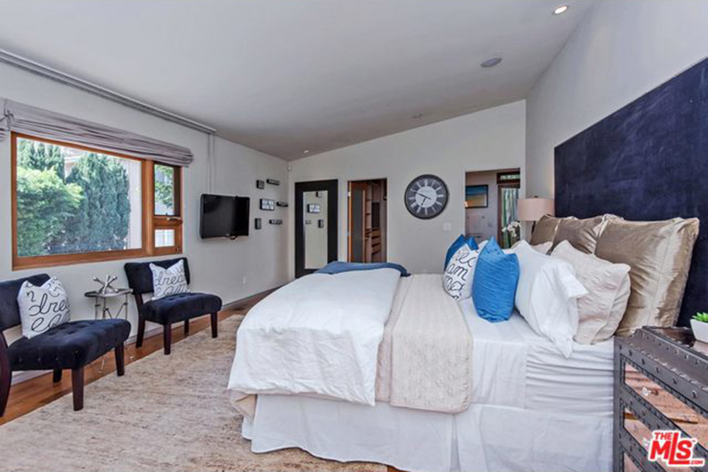 Jonathan Rhys Meyers Lists Laurel Canyon Home at a Loss Celebrity