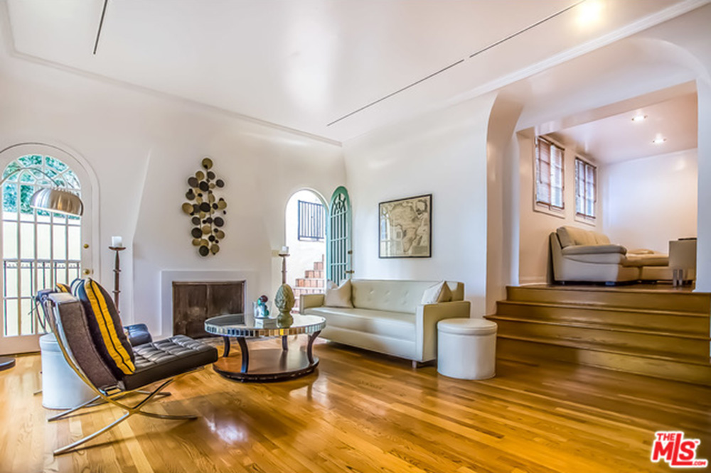 Nate Berkus Snags a New Home for his Growing Family - Celebrity