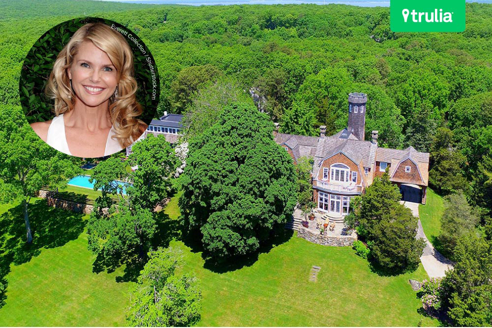 Christie Brinkley Is Selling Her Massive Hamptons Estate For $29.5 ...