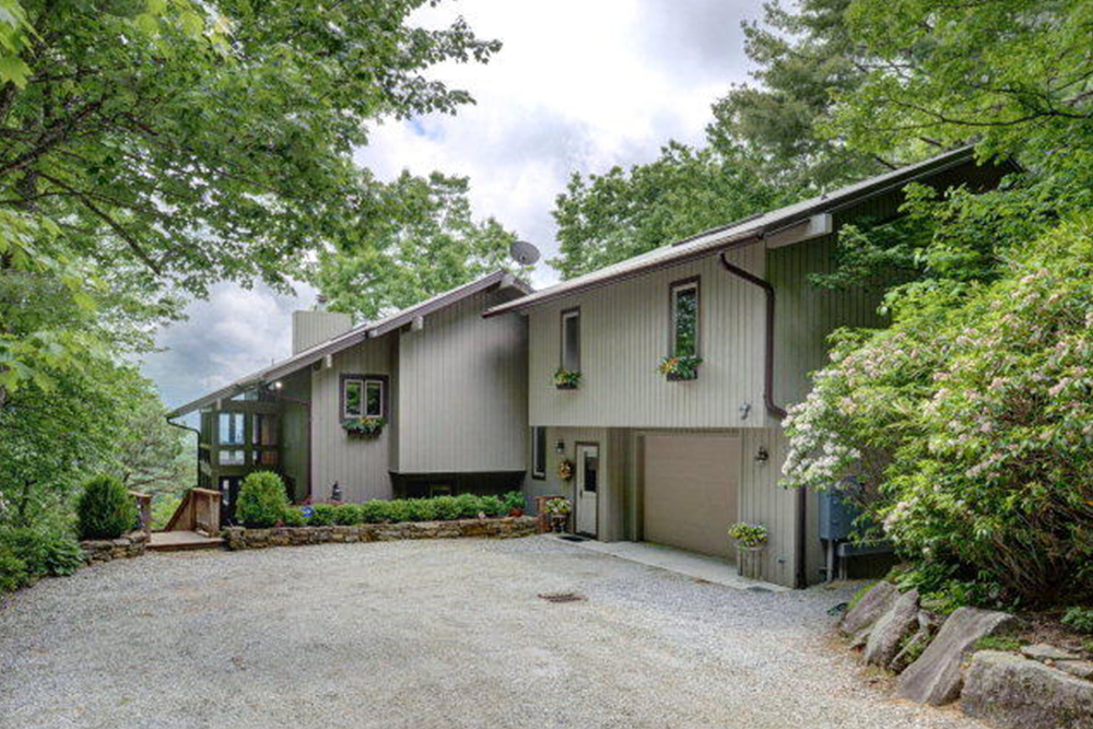 Homes For Sale With Natural Waterfalls — Life At Home — Trulia Blog